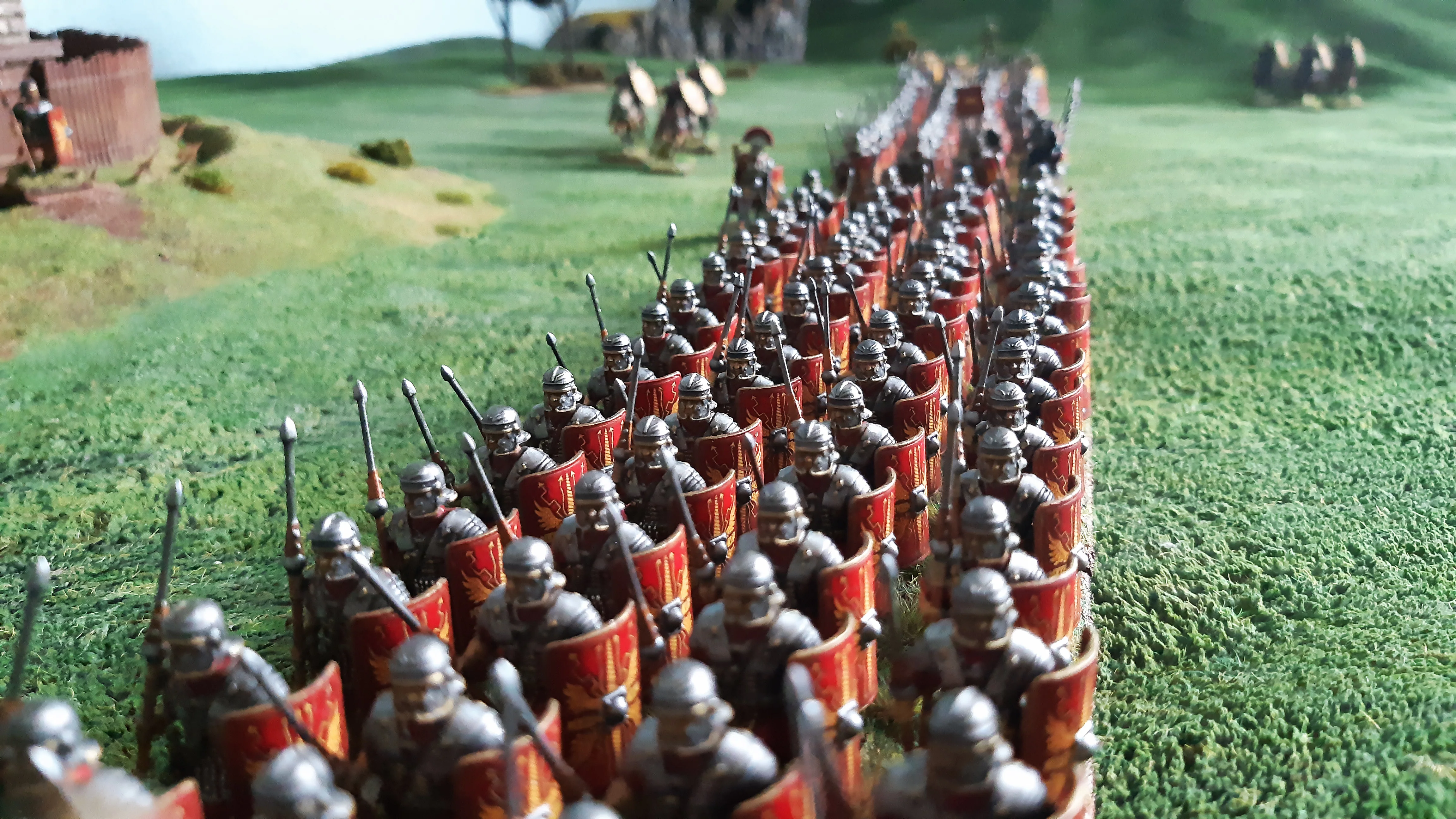 Early Imperial Roman Legionaries Advancing - Image 3