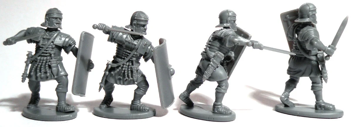 Early Imperial Roman Legionaries Attacking - Image 16